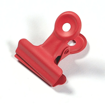Clip - Burdeos - 2,5 x 2,2 cm